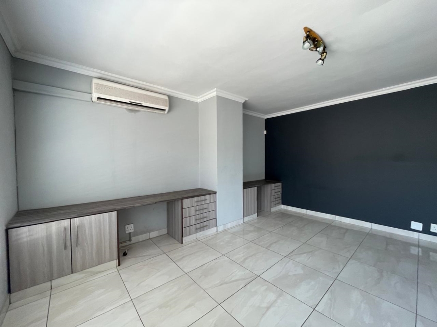 3 Bedroom Property for Sale in Three Rivers Proper Gauteng