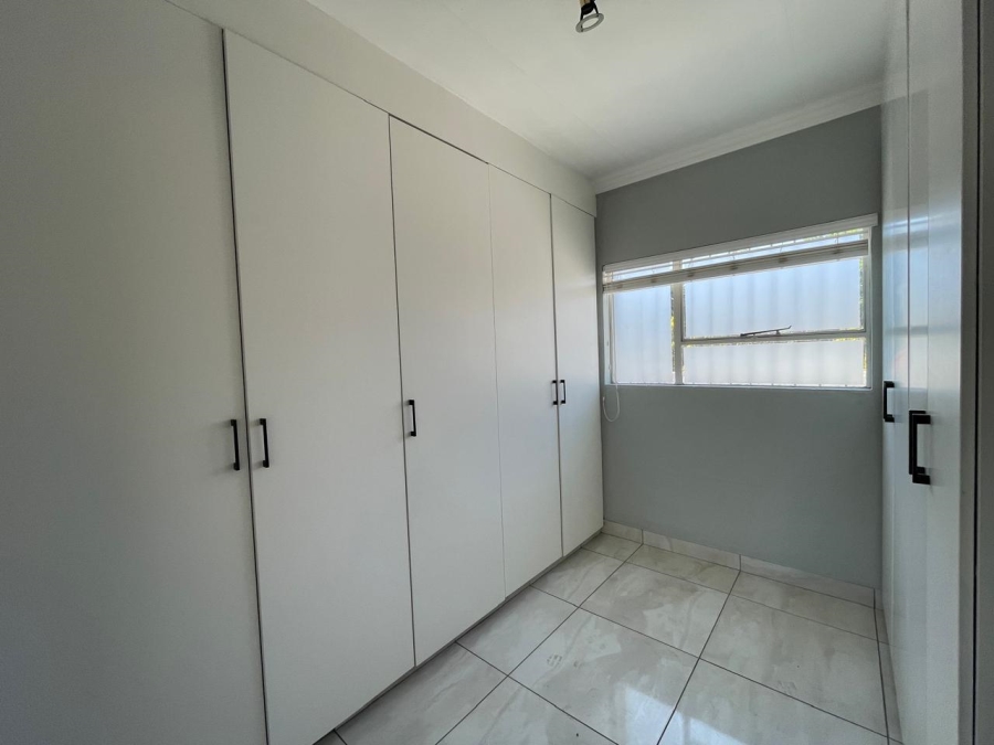 3 Bedroom Property for Sale in Three Rivers Proper Gauteng