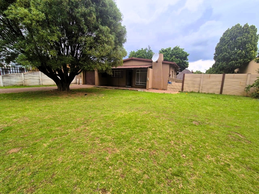 3 Bedroom Property for Sale in Sonland Park Gauteng