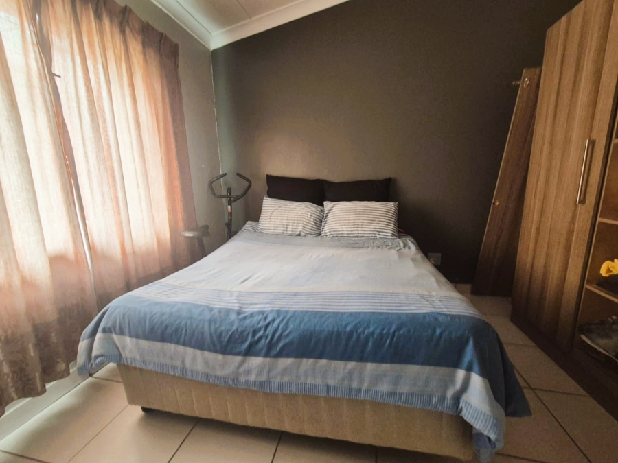 3 Bedroom Property for Sale in Sonland Park Gauteng
