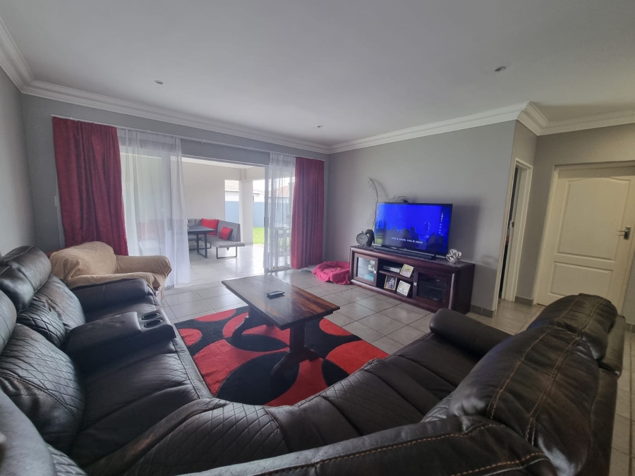 3 Bedroom Property for Sale in Arcon Park Gauteng