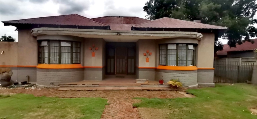 3 Bedroom Property for Sale in Noycedale Gauteng