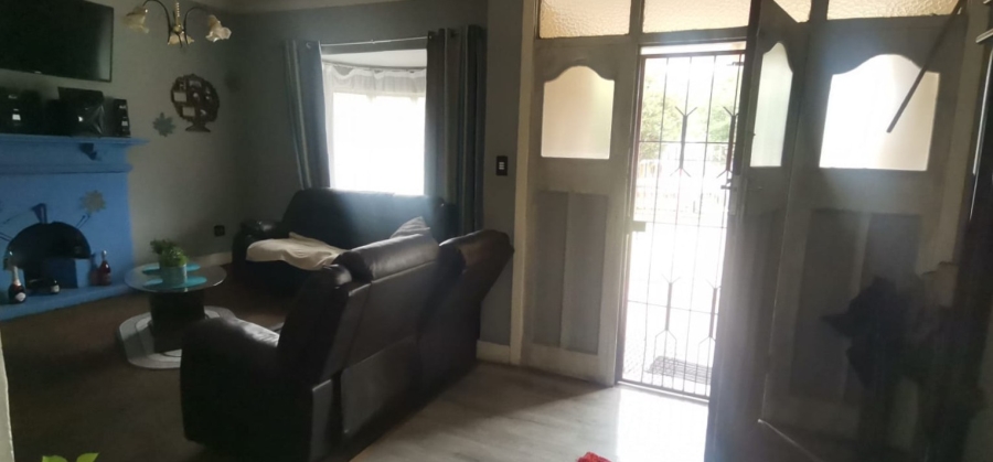 3 Bedroom Property for Sale in Noycedale Gauteng