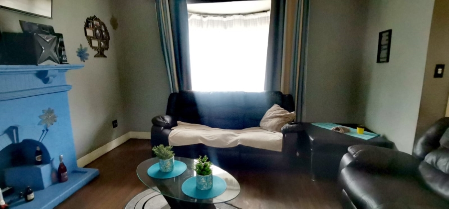 3 Bedroom Property for Sale in Noycedale Gauteng