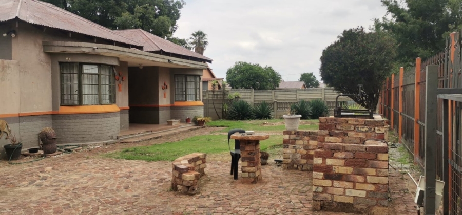 3 Bedroom Property for Sale in Noycedale Gauteng