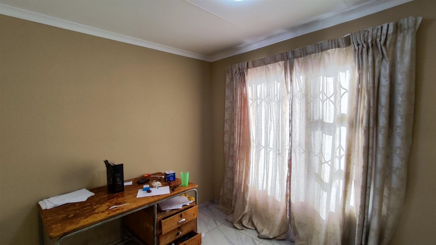 3 Bedroom Property for Sale in Vanderbijlpark CE 4 Gauteng