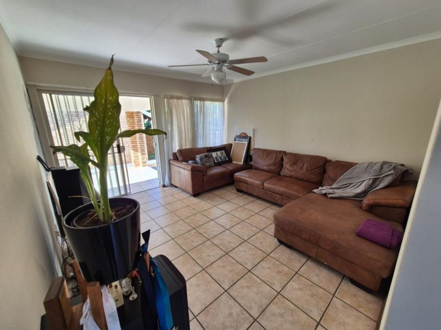 2 Bedroom Property for Sale in Montana Park Gauteng