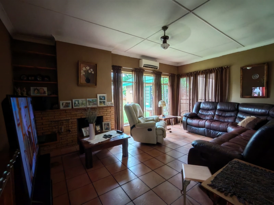 3 Bedroom Property for Sale in Risiville Gauteng