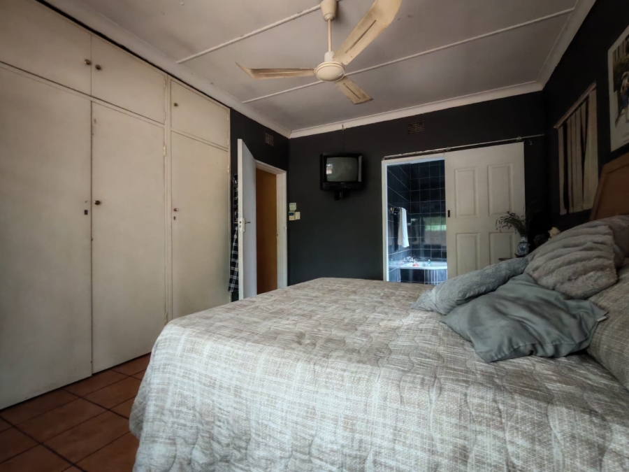 3 Bedroom Property for Sale in Risiville Gauteng