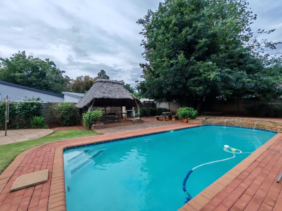 3 Bedroom Property for Sale in Risiville Gauteng