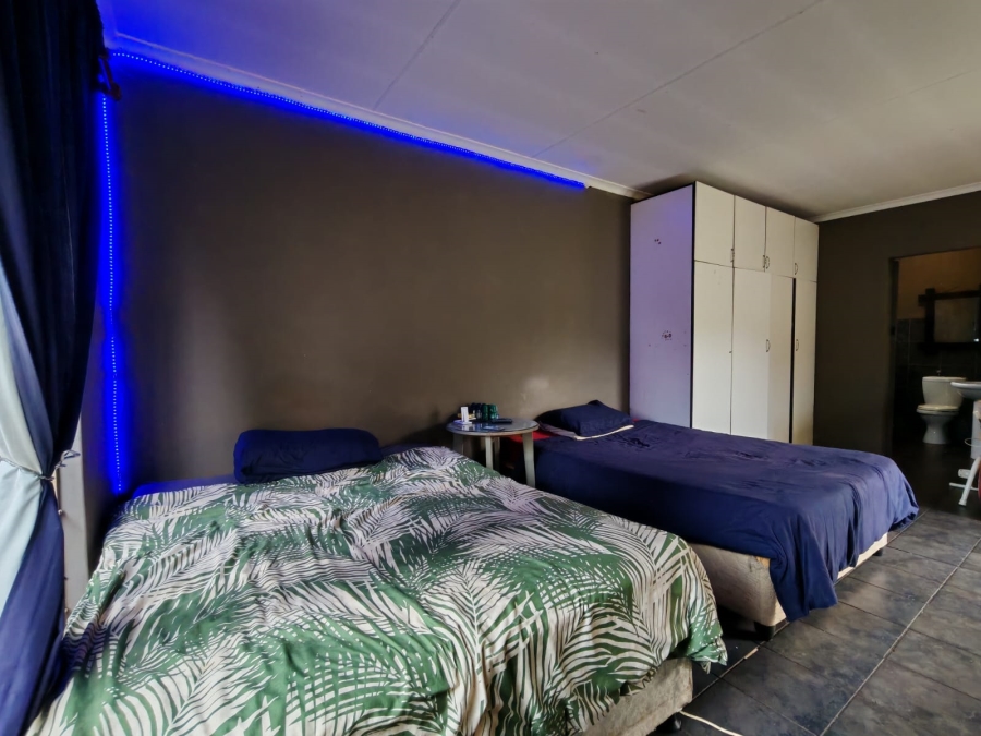 3 Bedroom Property for Sale in Risiville Gauteng