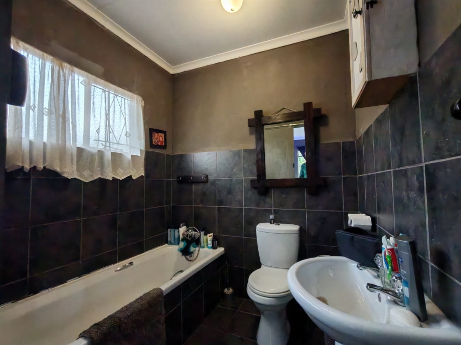 3 Bedroom Property for Sale in Risiville Gauteng