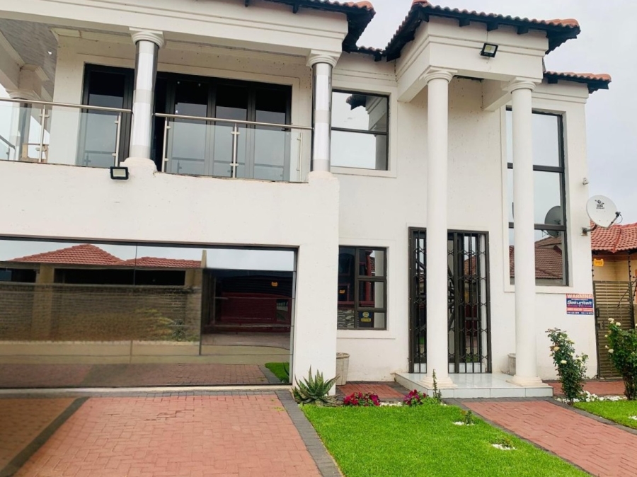 4 Bedroom Property for Sale in Vanderbijlpark CE 4 Gauteng