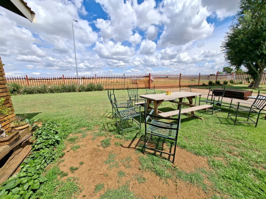 4 Bedroom Property for Sale in Riversdale Gauteng