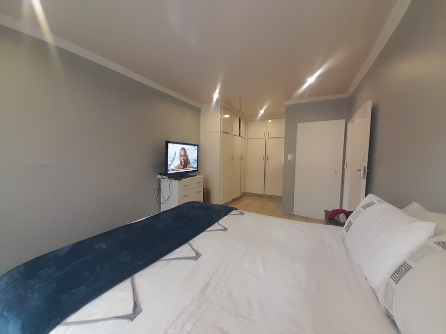 To Let 2 Bedroom Property for Rent in Three Rivers Gauteng