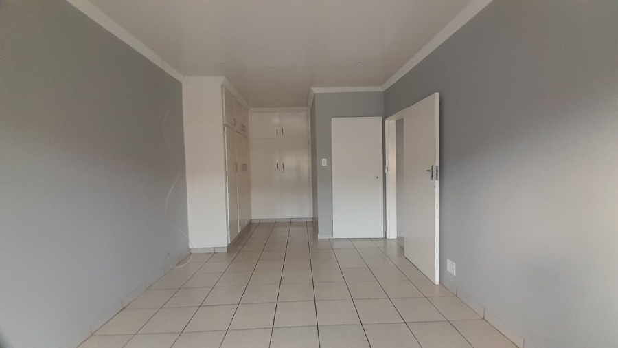 To Let 2 Bedroom Property for Rent in Three Rivers Gauteng
