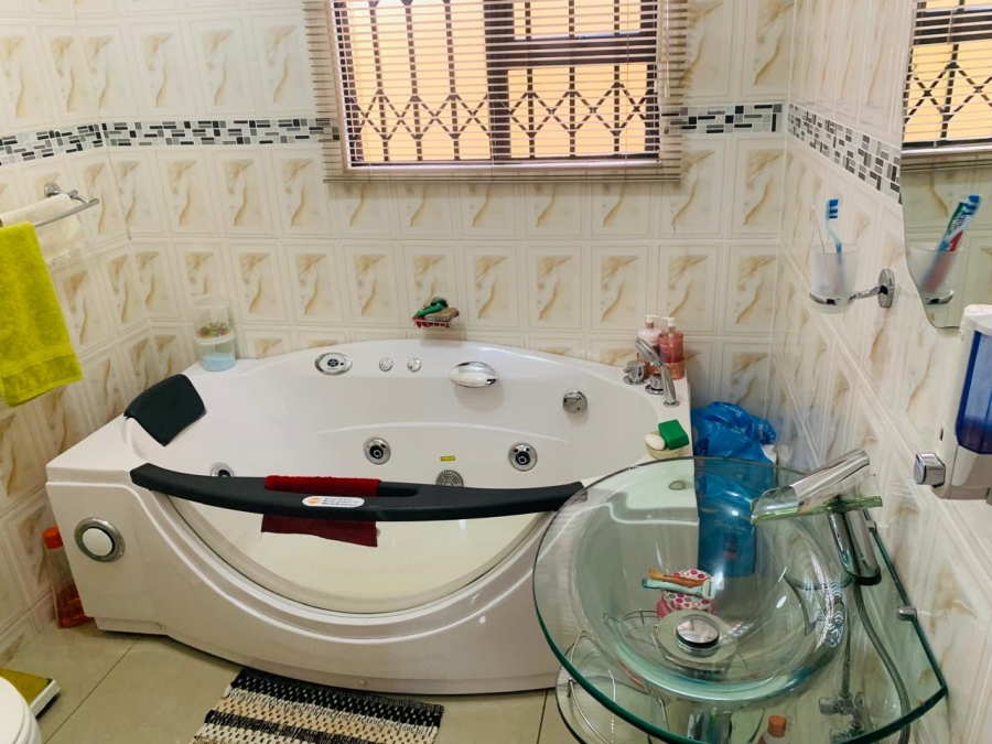 3 Bedroom Property for Sale in Vanderbijlpark CE 4 Gauteng