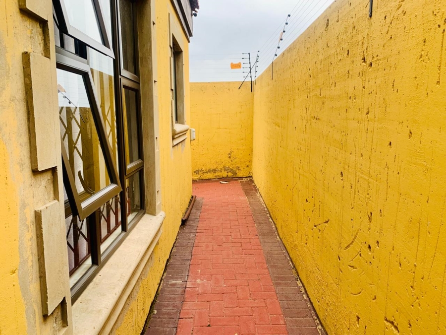 3 Bedroom Property for Sale in Vanderbijlpark CE 4 Gauteng