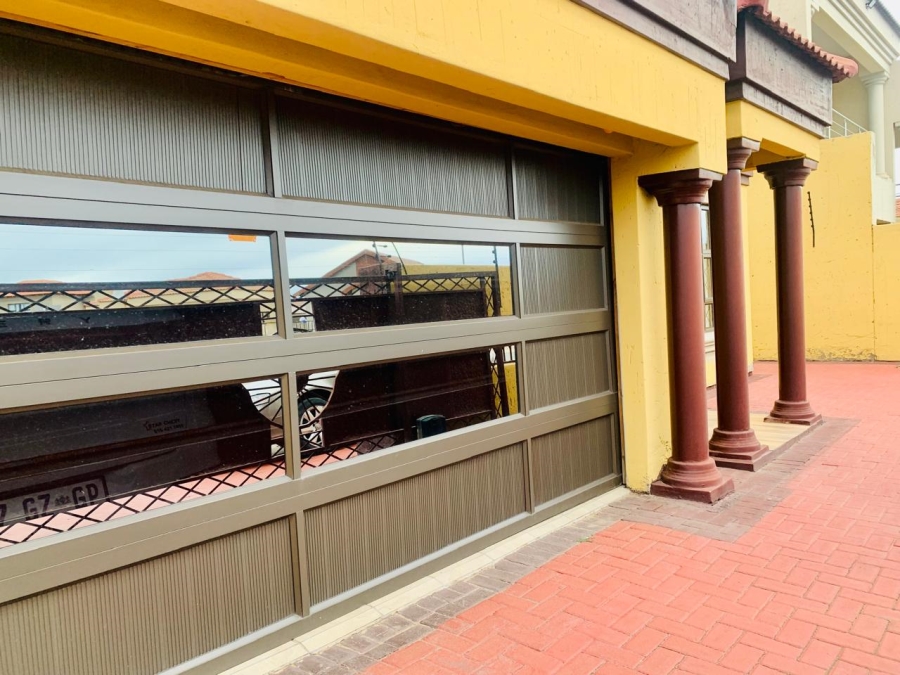 3 Bedroom Property for Sale in Vanderbijlpark CE 4 Gauteng