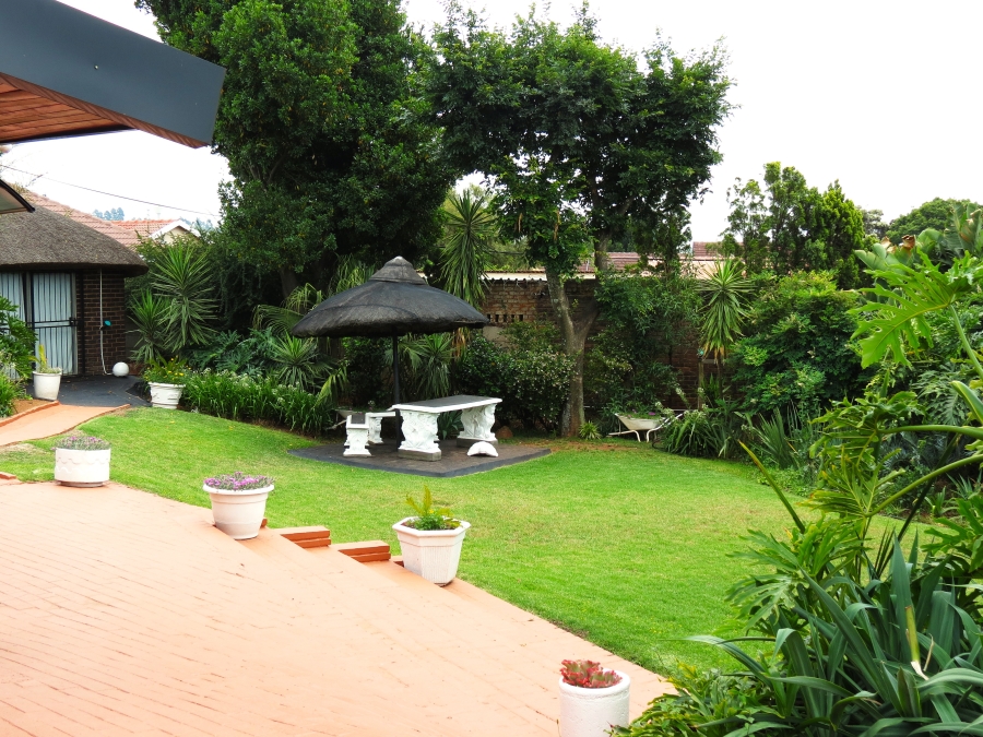 4 Bedroom Property for Sale in Rant En Dal Gauteng