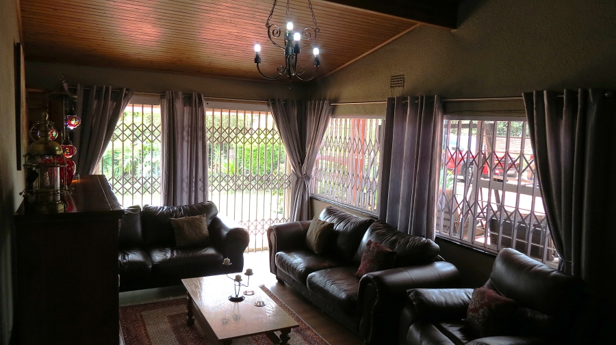 4 Bedroom Property for Sale in Rant En Dal Gauteng