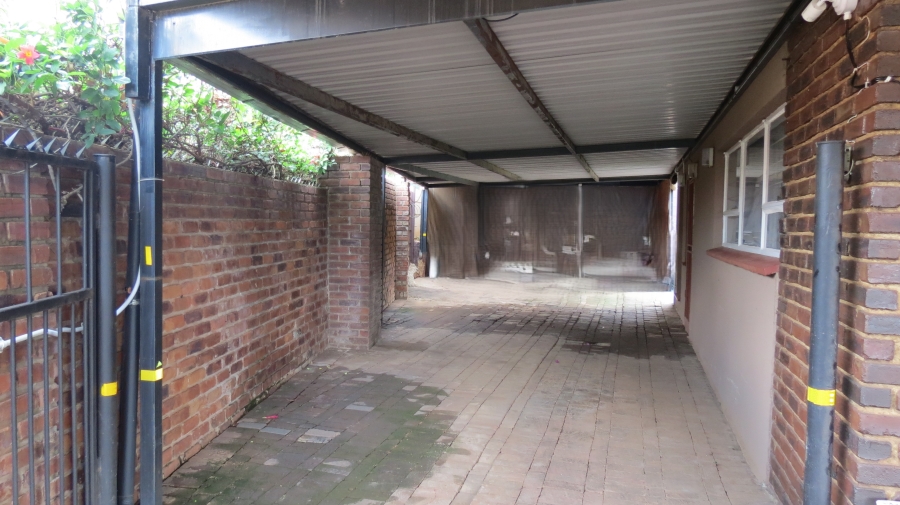 4 Bedroom Property for Sale in Rant En Dal Gauteng