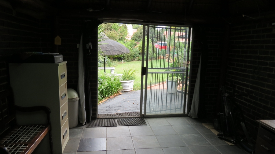 4 Bedroom Property for Sale in Rant En Dal Gauteng