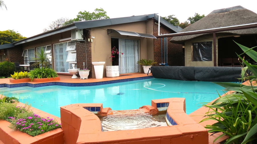 4 Bedroom Property for Sale in Rant En Dal Gauteng