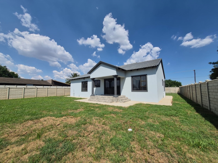 3 Bedroom Property for Sale in Riversdale Gauteng