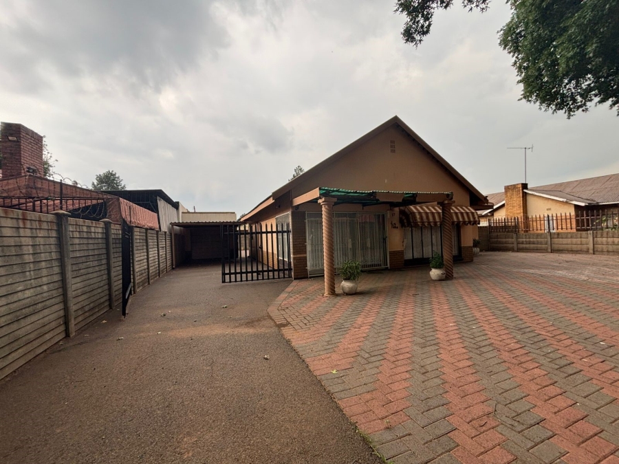 3 Bedroom Property for Sale in Vanderbijlpark CE 1 Gauteng