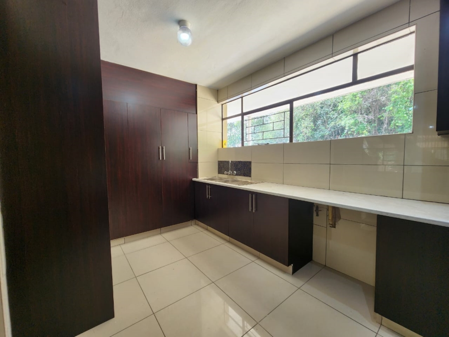 2 Bedroom Property for Sale in Three Rivers Proper Gauteng