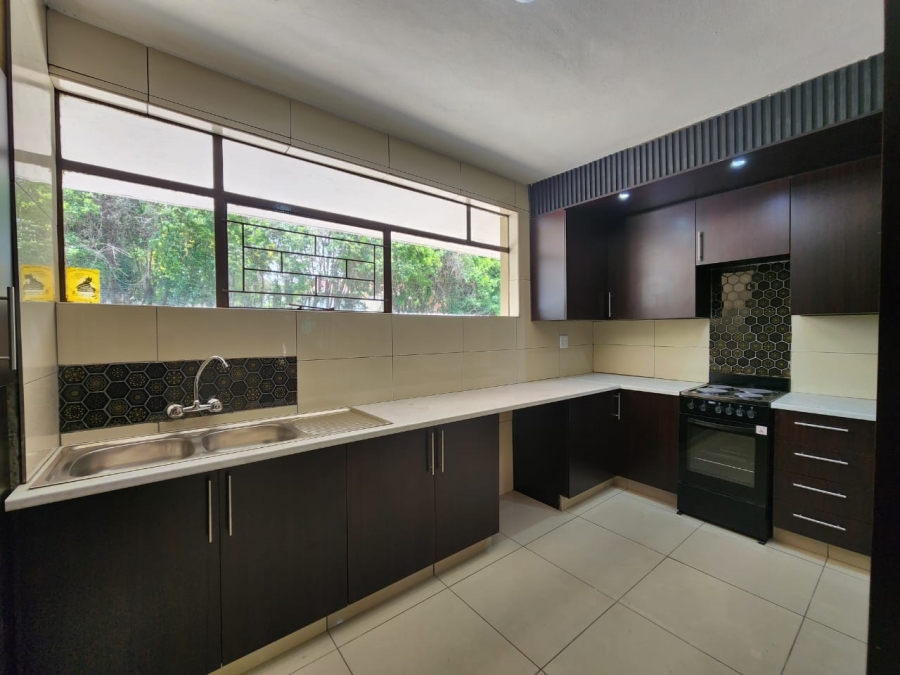 2 Bedroom Property for Sale in Three Rivers Proper Gauteng