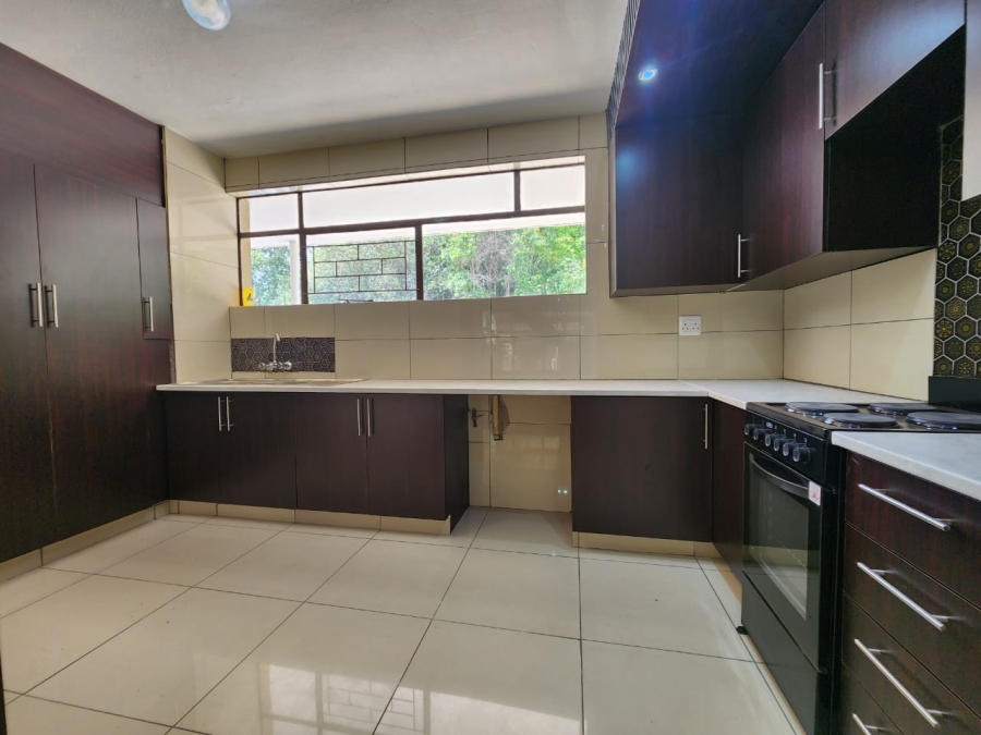 2 Bedroom Property for Sale in Three Rivers Proper Gauteng