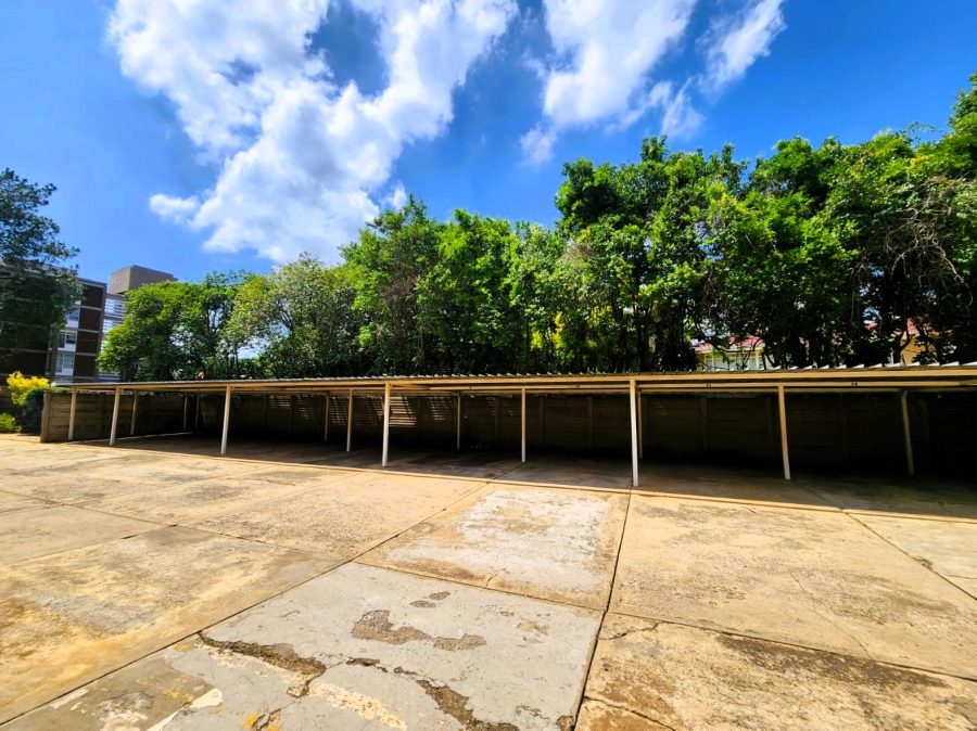 2 Bedroom Property for Sale in Three Rivers Proper Gauteng