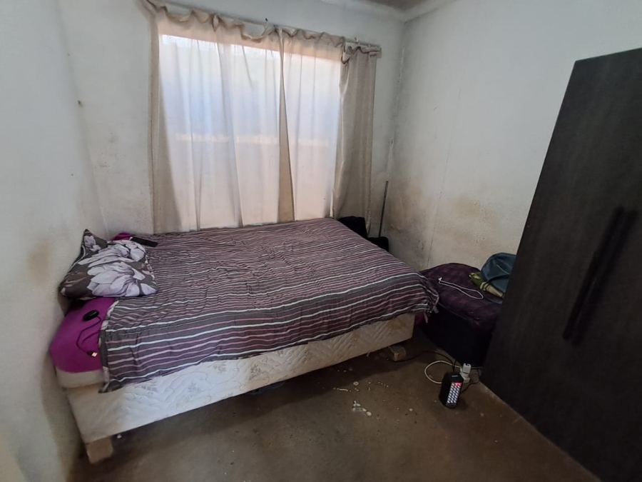 3 Bedroom Property for Sale in Unitas Park Gauteng