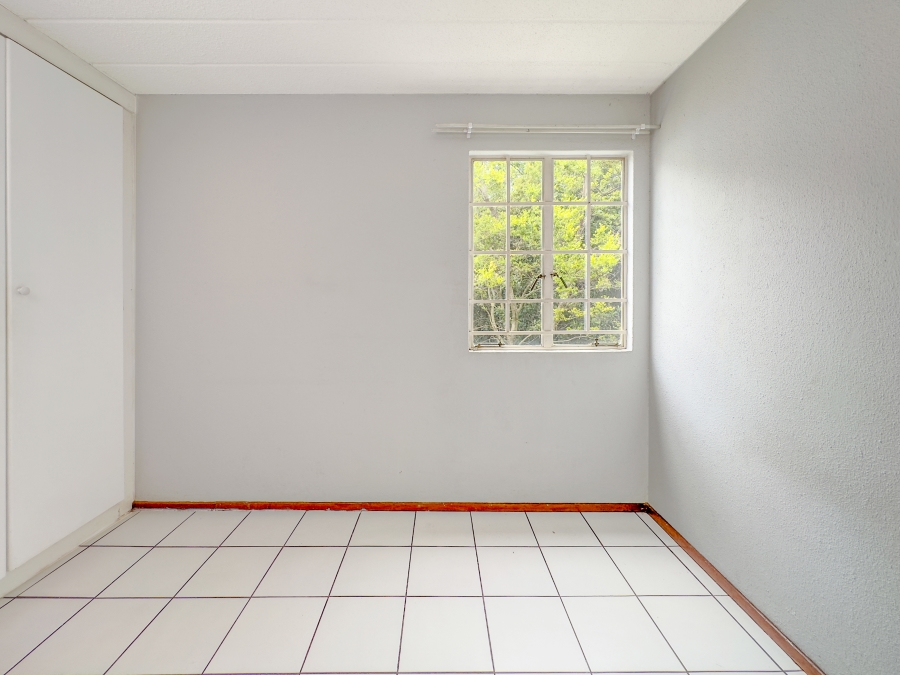 To Let 2 Bedroom Property for Rent in Groenkloof Gauteng