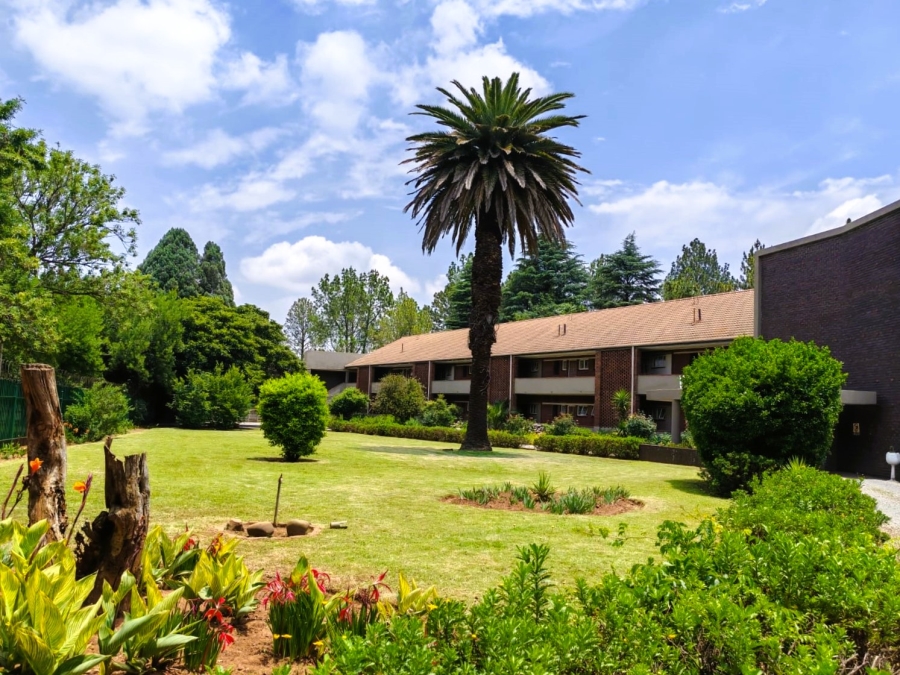 2 Bedroom Property for Sale in Three Rivers Proper Gauteng