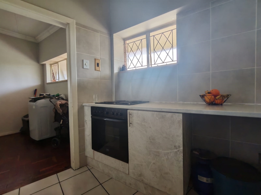 2 Bedroom Property for Sale in Three Rivers Proper Gauteng
