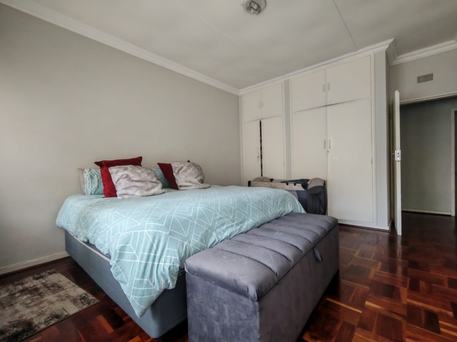 2 Bedroom Property for Sale in Three Rivers Proper Gauteng