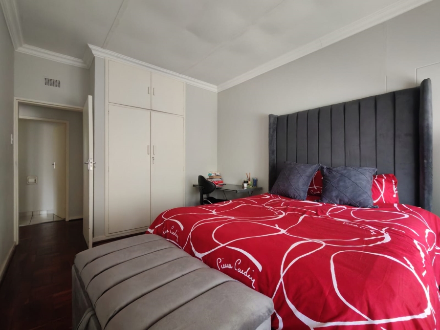 2 Bedroom Property for Sale in Three Rivers Proper Gauteng