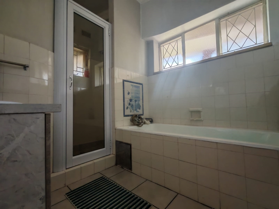 2 Bedroom Property for Sale in Three Rivers Proper Gauteng