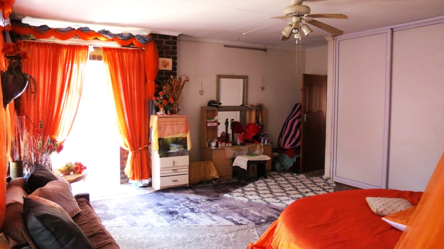 4 Bedroom Property for Sale in Randgate Gauteng