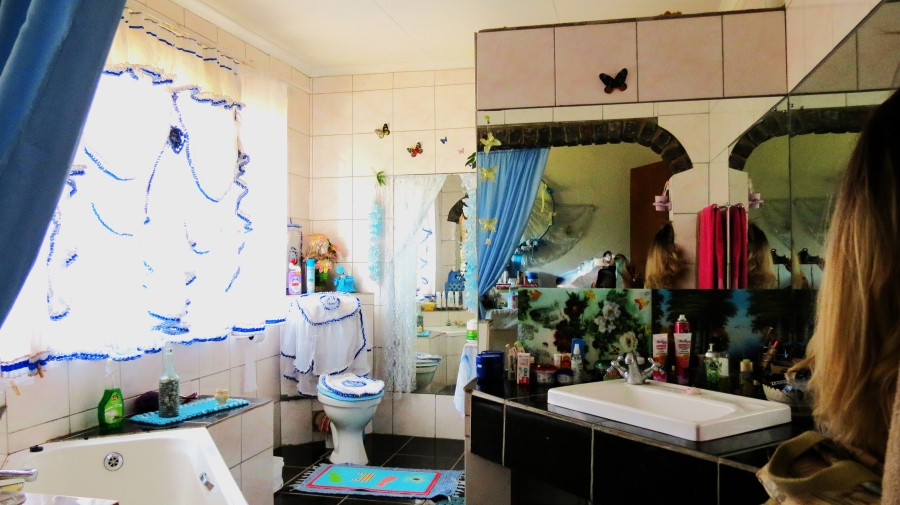 4 Bedroom Property for Sale in Randgate Gauteng