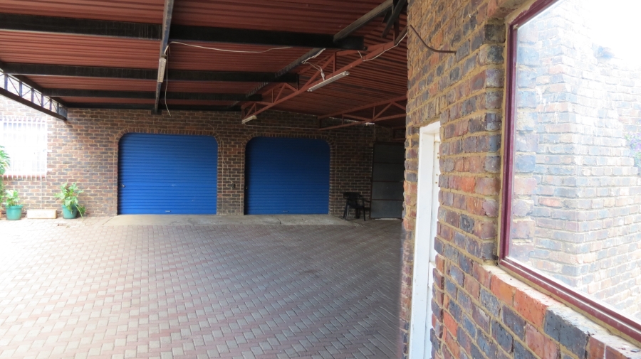 4 Bedroom Property for Sale in Randgate Gauteng