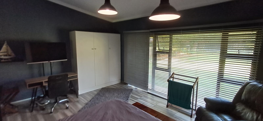 4 Bedroom Property for Sale in Meyerton Central Gauteng