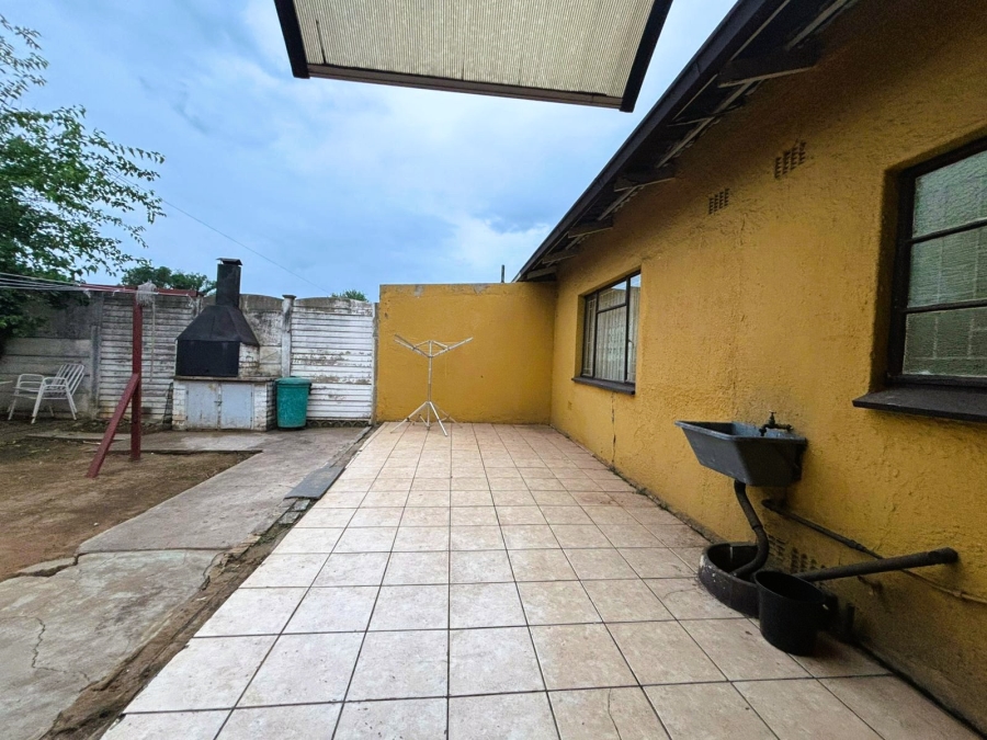 4 Bedroom Property for Sale in Vanderbijlpark CW 3 Gauteng