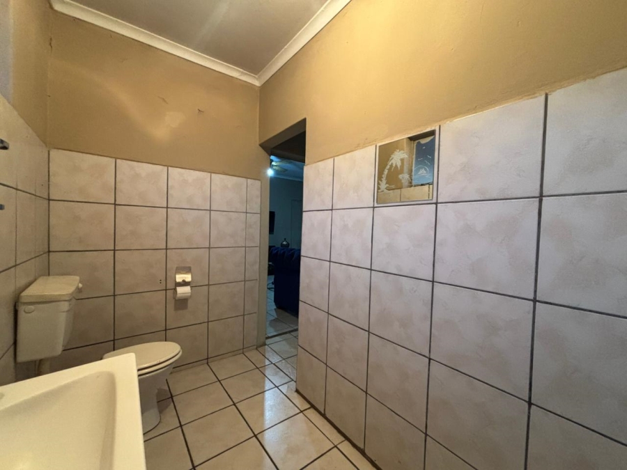 4 Bedroom Property for Sale in Vanderbijlpark CW 3 Gauteng
