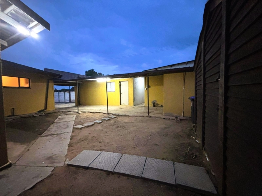 4 Bedroom Property for Sale in Vanderbijlpark CW 3 Gauteng