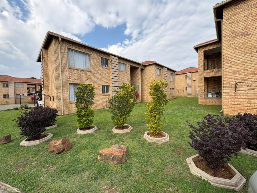 To Let 2 Bedroom Property for Rent in Vanderbijlpark SW 5 Gauteng