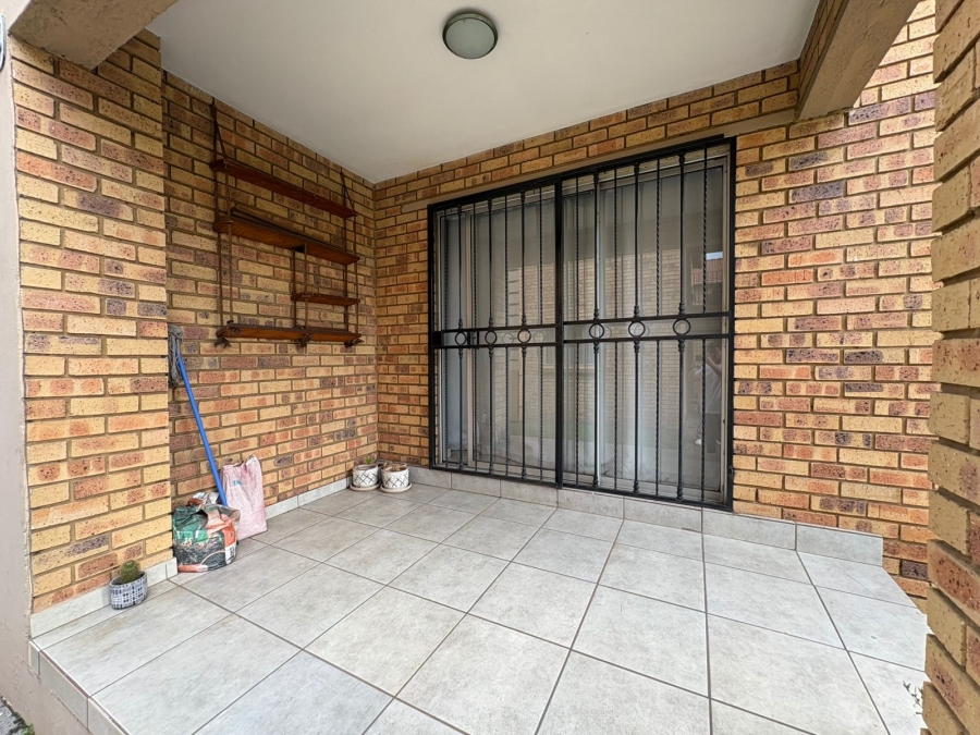 To Let 2 Bedroom Property for Rent in Vanderbijlpark SW 5 Gauteng